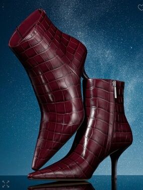 Michael Kors Selina Booties Leather Pointed Toe Oxblood SZ 9